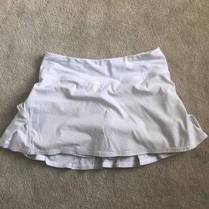 size 2 lululemon skirt